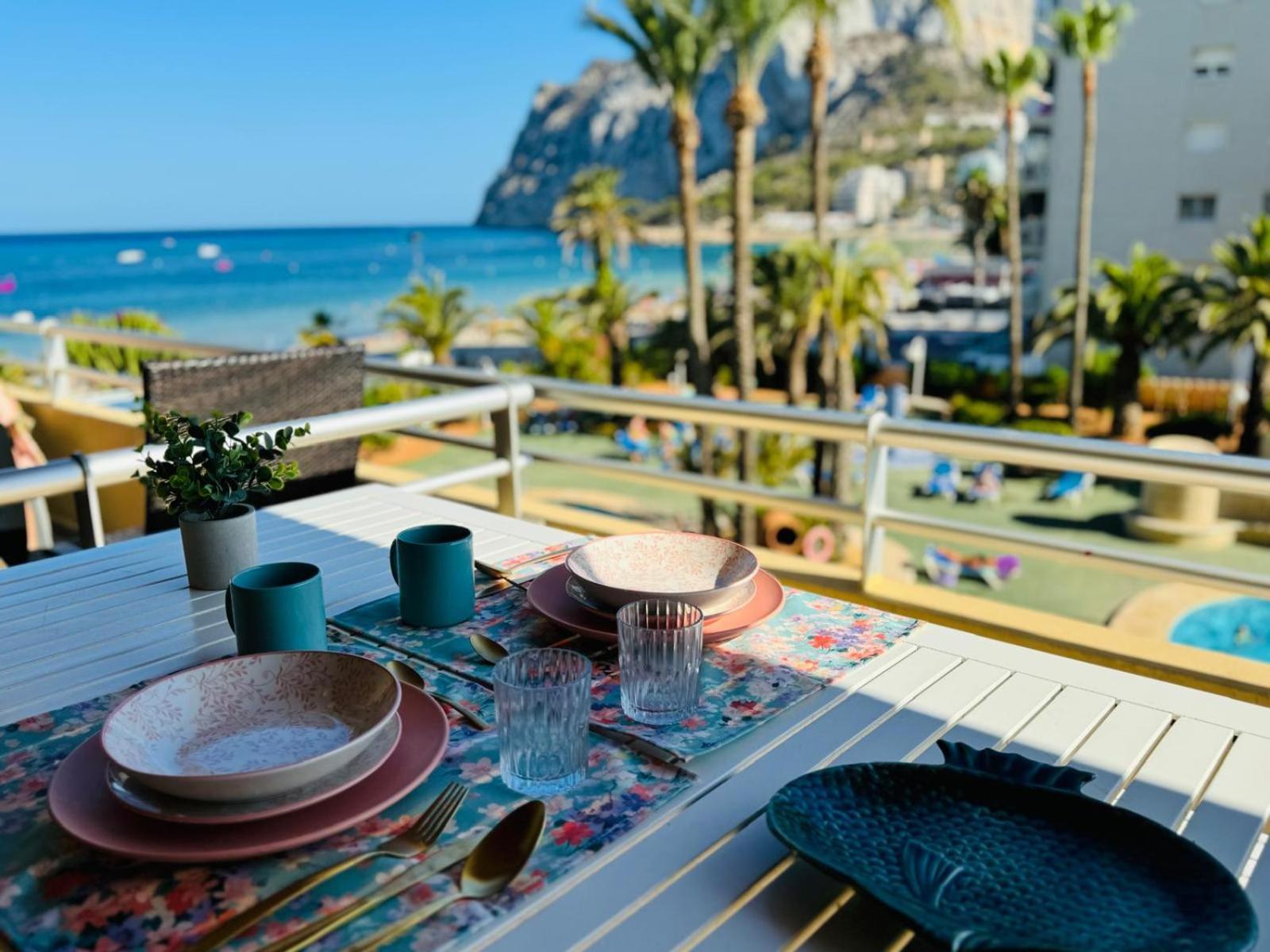 Calpe By The Sea Edificio Turmalina Apartman Kültér fotó